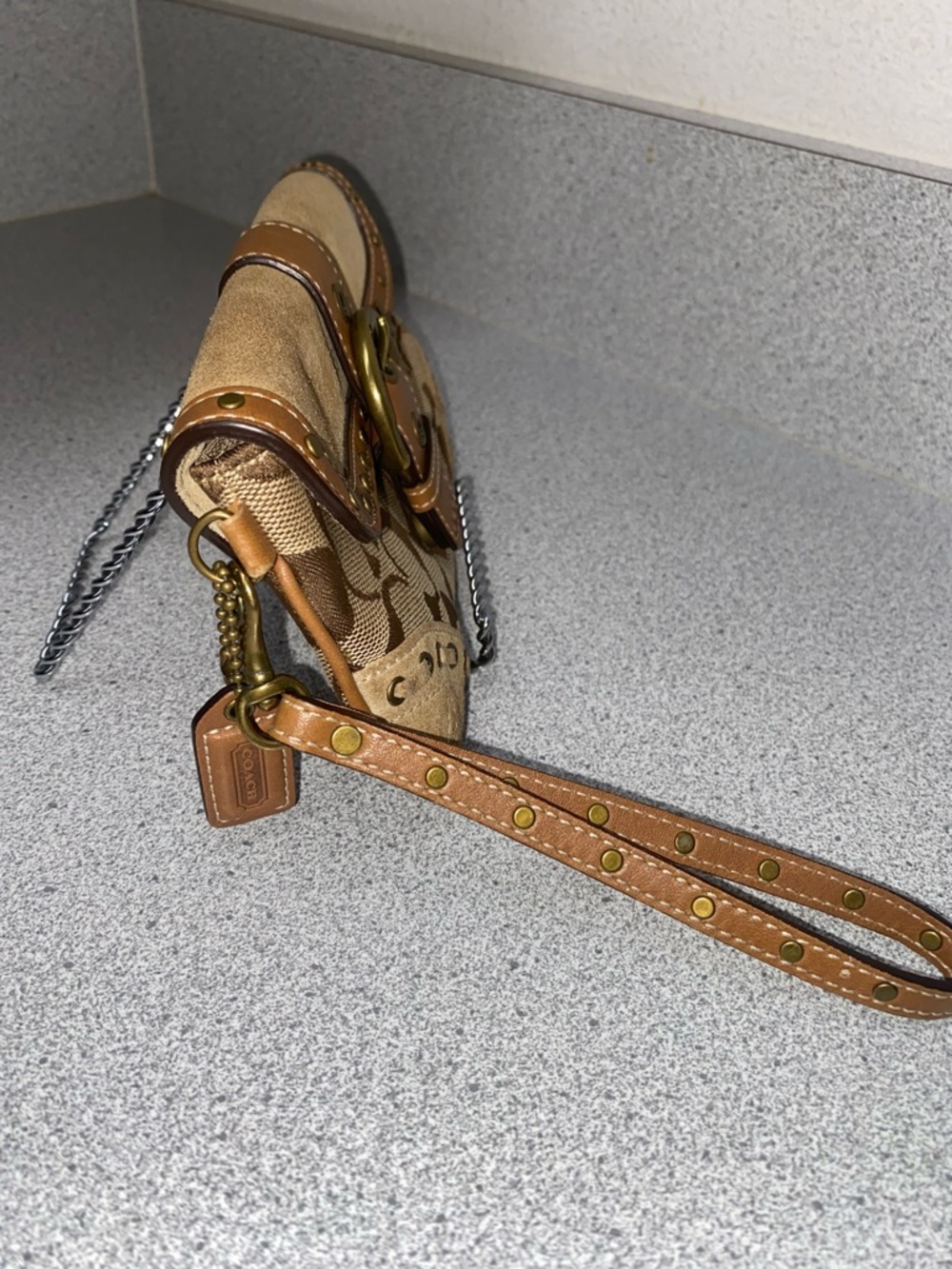 Coach Vintage SoHo Suede Tan Signature Canvas Leather Wristlet GUC - Picture 3 of 14